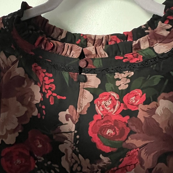 Georgette Lace Inset Blouse - Picture 3 of 5